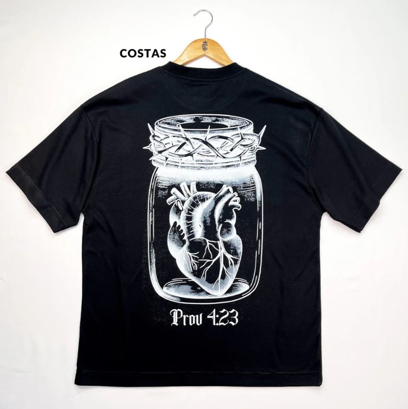Oversized Preta Guarda Teu Coração Prov 4:23