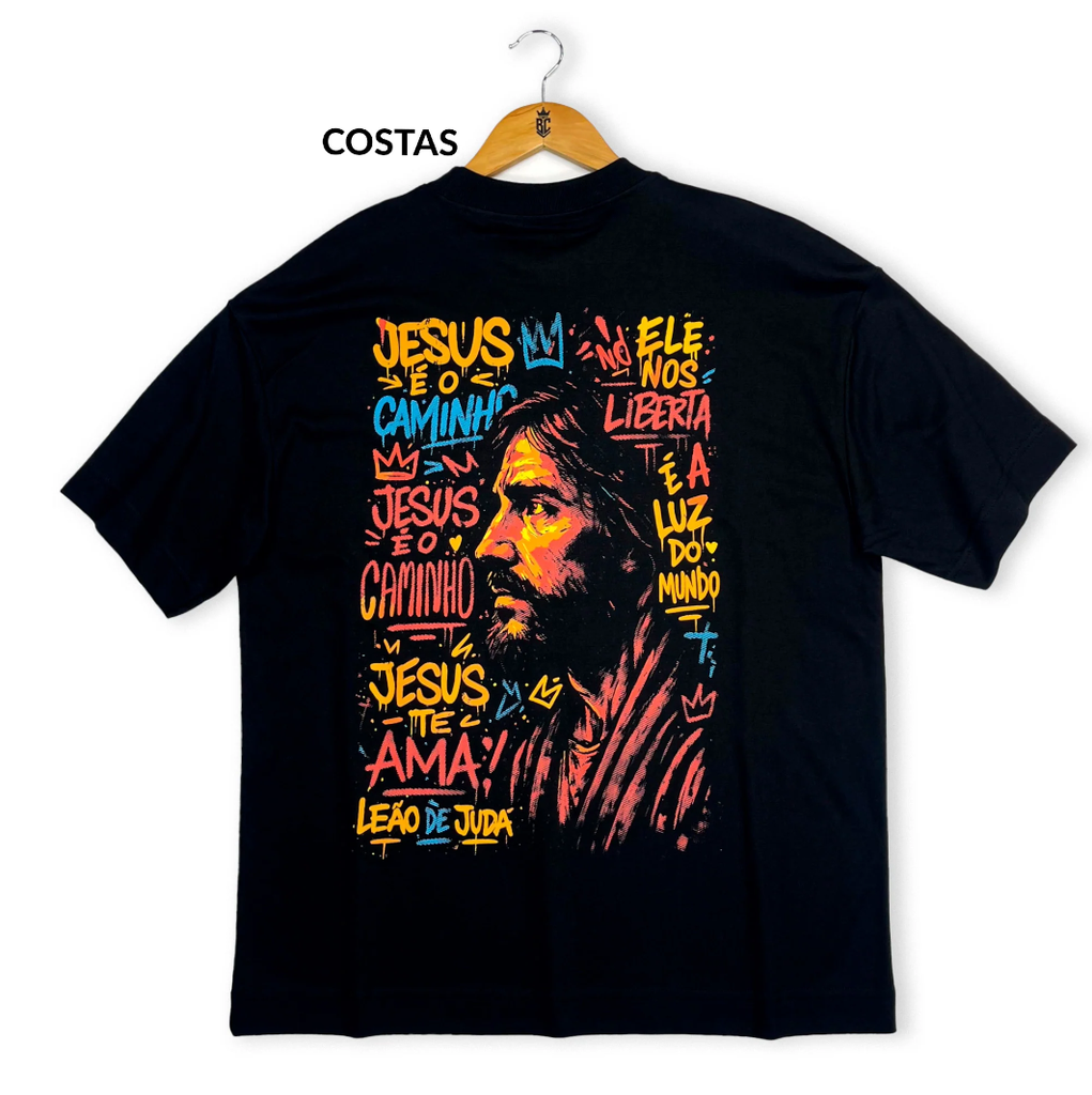 Oversized Preta Jesus Luz do Mundo